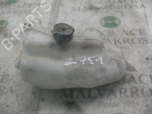 Windscreen washer tank RENAULT CLIO I (B/C57_, 5/357_) 1.1 (49 hp) 7413201