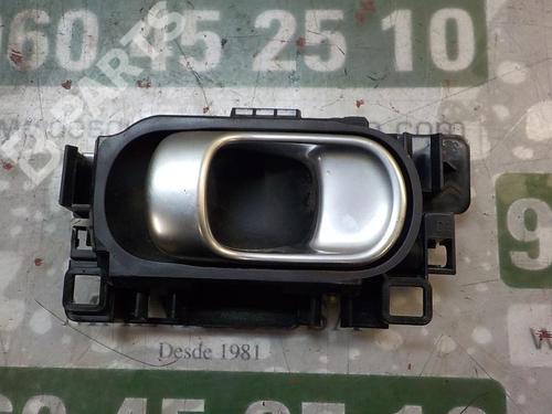 Used Rear right interior door handle Rear right interior door handle CITROËN C4 CACTUS 1.2 THP 110 (110 hp) 4000131 4000131