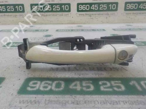 Used Front left exterior door handle MERCEDES-BENZ CLC-CLASS (CL203) [2008-2011]  4973292