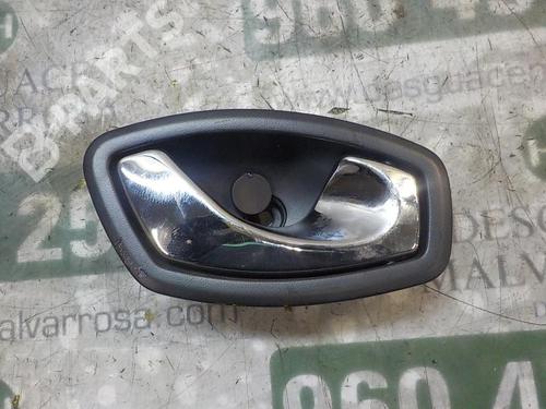 Used Front right interior door handle Front right interior door handle RENAULT MEGANE III Hatchback (BZ0/1_, B3_) 1.2 TCe (BZ2B, BZ11) (116 hp) 3858035 3858035
