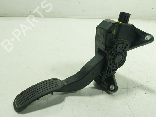 Pedal TOYOTA YARIS (_P21_, _PA1_, _PH1_) 1.5 Hybrid (MXPH10, MXPH11) (116 hp) 31131424