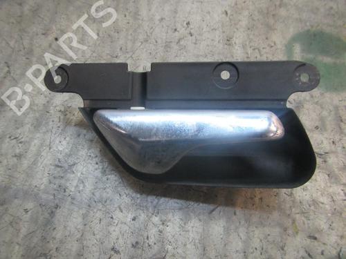 Used Rear right interior door handle Rear right interior door handle 3845066 3845066