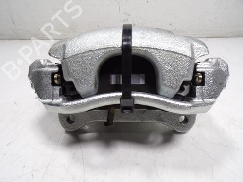 Used Right front brake caliper TOYOTA YARIS CROSS (MXP_) [2020-2025]  15121656