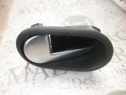 Used Rear left interior door handle Rear left interior door handle FORD FIESTA V (JH_, JD_) 1.4 TDCi (68 hp) 3735194 3735194