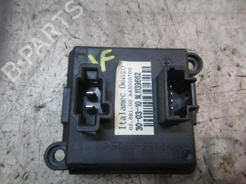 Used Heater resistor Heater resistor CITROËN C4 Picasso I MPV (UD_) [2006-2015] 11643824 11643824