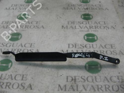 Used Front windshield wiper arm Front windshield wiper arm AUDI 80 B3 Saloon (893, 894, 8A2) [1986-1991] 3737597 3737597
