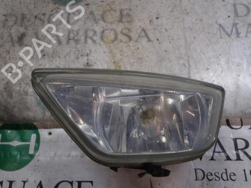 Used Left front fog light FORD FOCUS I (DAW, DBW) [1998-2009]  3818814