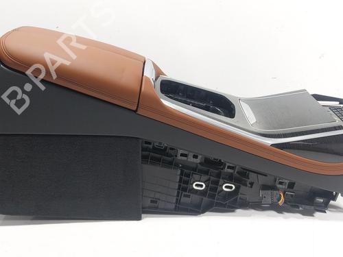 Used Armrest / Center console BMW X7 (G07) xDrive 40 d Mild-Hybrid (340 hp) 30196426