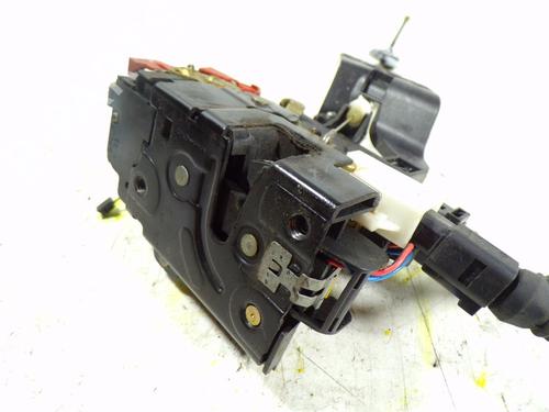 Used Front left lock Front left lock VW TOUAREG (7LA, 7L6, 7L7) 3.0 V6 TDI (225 hp) 8201953 8201953