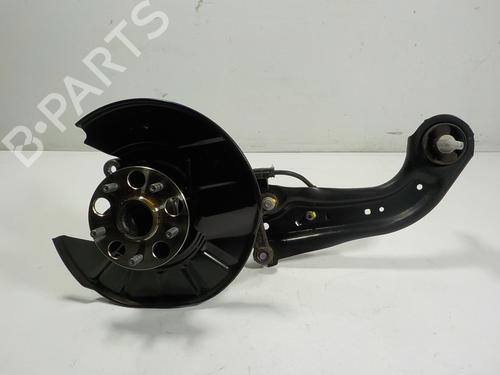 Used Right rear steering knuckle Right rear steering knuckle TOYOTA RAV 4 V (_A5_, _H5_) 2.5 Hybrid AWD (AXAH54) (178 hp) 12236517 12236517