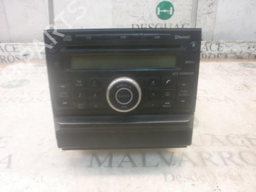 Used Radio NISSAN X-TRAIL II (T31) 2.0 dCi 4x4 (173 hp) 3801614