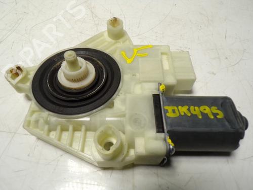 Right rear window motor VW GOLF VII Variant (BA5, BV5) 1.6 TDI 5Q4959812F | 5Q4959812A | A63080110