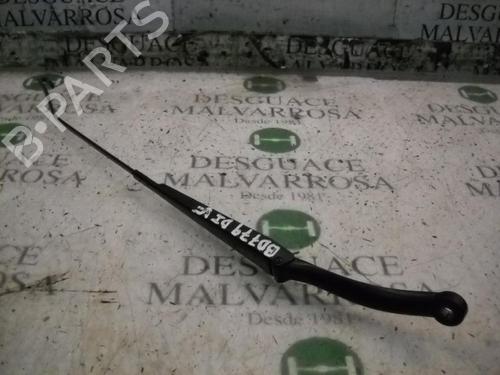 Used Front windshield wiper arm PEUGEOT 307 (3A/C) 2.0 HDi 90 (90 hp) 3792617