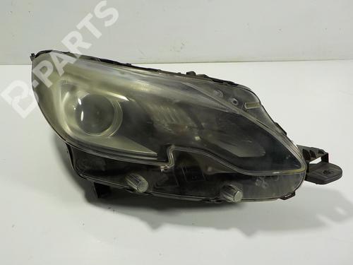 Used Right headlight Right headlight PEUGEOT 2008 I (CU_) 1.6 BlueHDi 100 (100 hp) 11047025 11047025