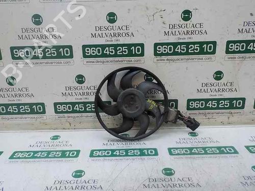 Used Radiator fan Radiator fan 4875991 4875991