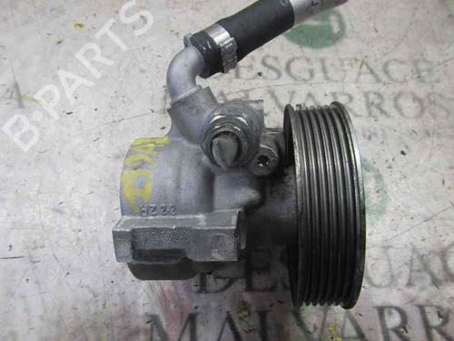 Used Steering pump Steering pump FIAT GRANDE PUNTO (199_) 1.3 D Multijet (199.AXD11, 199.AXD1A, 199.AXD1B,... (90 hp) 3849201 3849201
