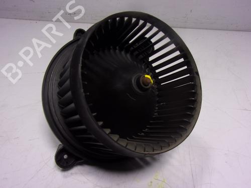 Used Heater blower motor FORD ECOSPORT 1.0 EcoBoost (100 hp) 17185078