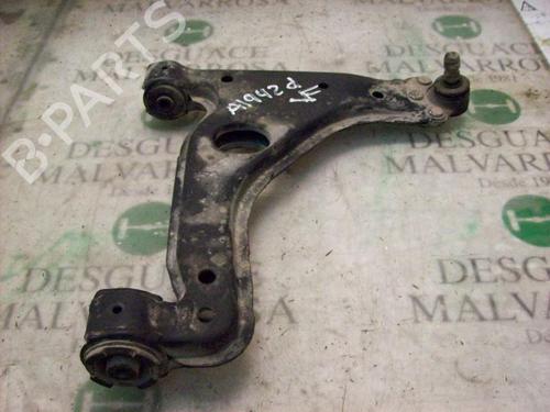 Used Right front suspension arm OPEL VECTRA B Estate (J96) 2.0 DI 16V (F35) (82 hp) 3777506