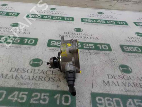 Used Vacuum pump Vacuum pump MERCEDES-BENZ VITO / MIXTO Van (W639) [2003-2026] 4887761 4887761