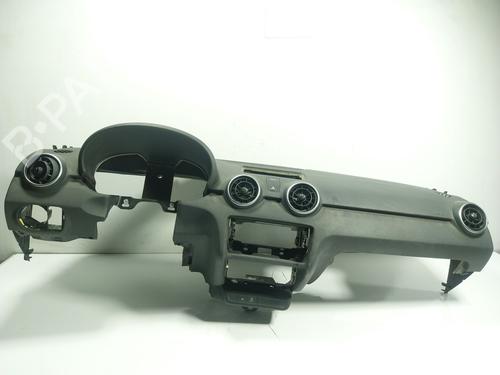 Used Dashboard Dashboard AUDI A1 Sportback (8XA, 8XF) 1.6 TDI (115 hp) 20233869 20233869