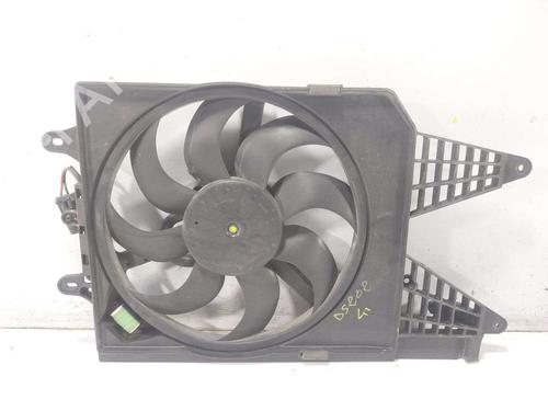 Used Radiator fan Radiator fan ABARTH 500 / 595 / 695 1.4 (312.AXF11, 312.AXF1A) (180 hp) 39212586 39212586