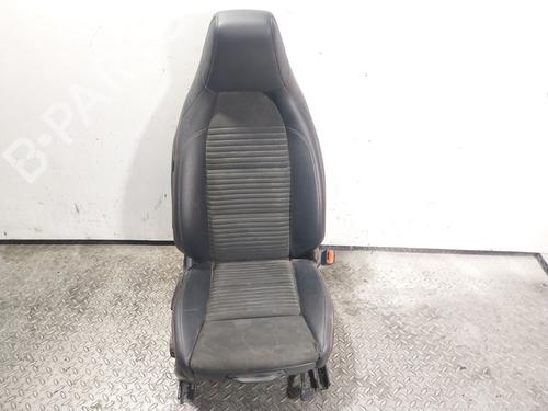 Used Right front seat Right front seat MERCEDES-BENZ GLA-CLASS (X156) GLA 180 (156.942) (122 hp) 16997080 16997080