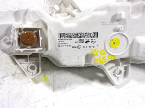 Right front indicator PEUGEOT 208 II (UB_, UP_, UW_, UJ_) | BP31048120C33