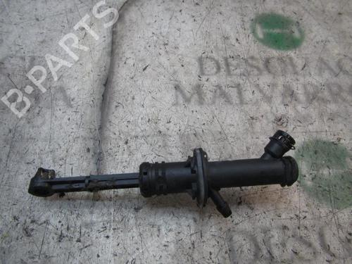 Used Clutch slave cylinder RENAULT KANGOO / GRAND KANGOO II (KW0/1_) [2008-2025]  14277406