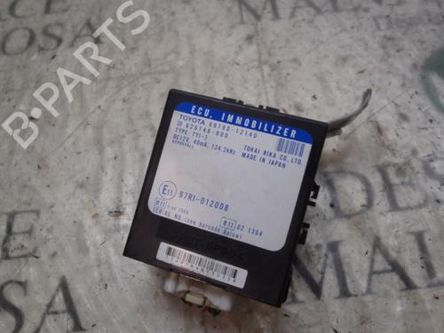 Used Electronic module TOYOTA COROLLA (_E12_) 1.4 D (NDE120_, NDE120R) (90 hp) 3818171