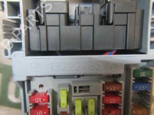 Fuse box OPEL ASTRA J (P10) | BP3990172E1