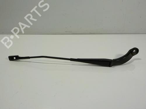 Used Front windshield wiper arm Front windshield wiper arm PORSCHE MACAN (95B) 3.0 S (340 hp) 12137921 12137921