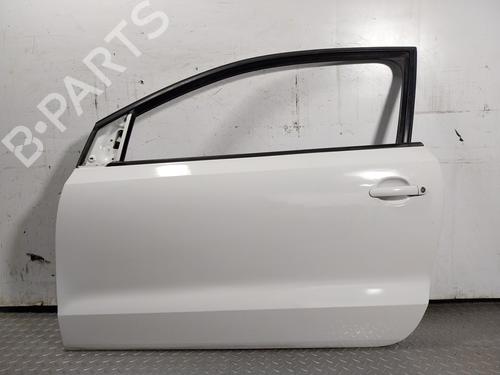 Dør venstre fortil VW POLO V (6R1, 6C1) 1.4 TDI (75 hp) 31375196
