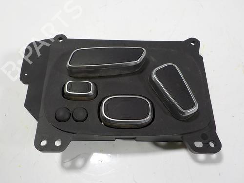 Used Electronic module LAND ROVER RANGE ROVER SPORT II (L494) 3.0 SDV6 4x4 (306 hp) 13522659