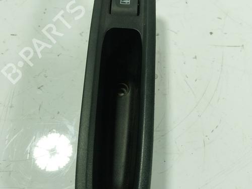 Used Right front window switch DACIA SANDERO III [2021-2025]  17909555