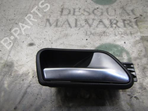 Used Front right interior door handle VW TOURAN (1T3) [2010-2015]  4008378