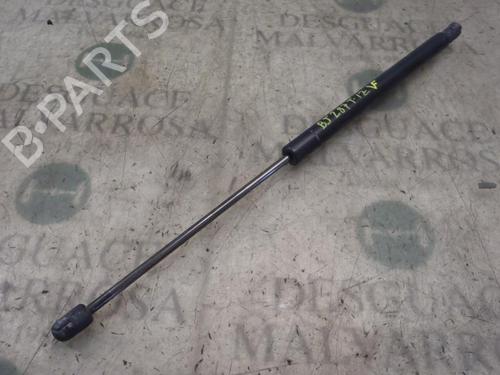 Used Tailgate lift support Tailgate lift support RENAULT MEGANE II Estate (KM0/1_) 1.9 dCi (KMRG, KM1G, KM0G, KM2C) (120 hp) 14268367 14268367