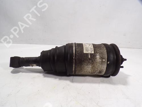 Used Left rear shock absorber Left rear shock absorber LAND ROVER RANGE ROVER SPORT I (L320) 2.7 D 4x4 (190 hp) 8286469 8286469