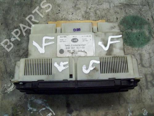 AC Styreenhet / Manøvreringsenhet VW PASSAT B5 (3B2) 1.9 TDI (115 hp) 3779482