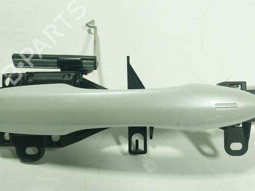 front-right-exterior-door-handle-toyota-yaris-_p21_-_pa1_-_ph1_-2020-31837250 main image