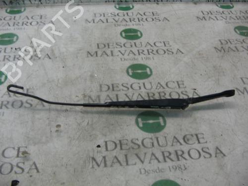 Used Front windshield wiper arm SEAT TOLEDO II (1M2) 1.9 TDI (110 hp) 3788978