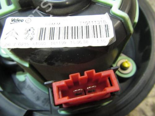 Heater blower motor PEUGEOT 308 I (4A_, 4C_) 1.6 HDi | BP3834801M62 