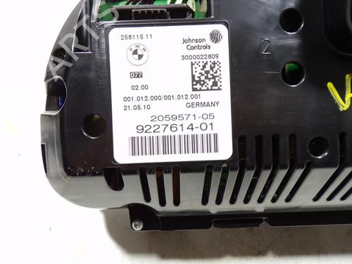 Instrument cluster BMW 5 (F10)  | BP7235687C47 