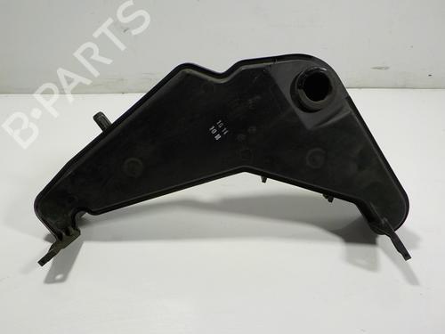 Used Windscreen washer tank Windscreen washer tank AUDI Q5 (8RB) [2008-2019] 11952821 11952821