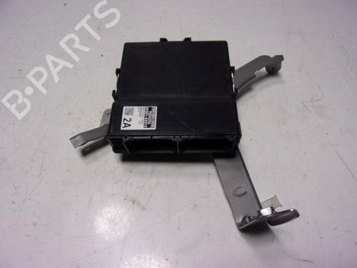Used Electronic module Electronic module TOYOTA YARIS (_P21_, _PA1_, _PH1_) 1.5 Hybrid (MXPH11) (92 hp) 15887639 15887639
