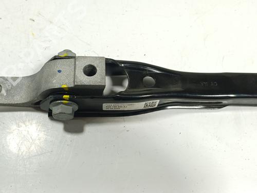engine-mount-vw-tiguan-ct1-2023-36423258 main image