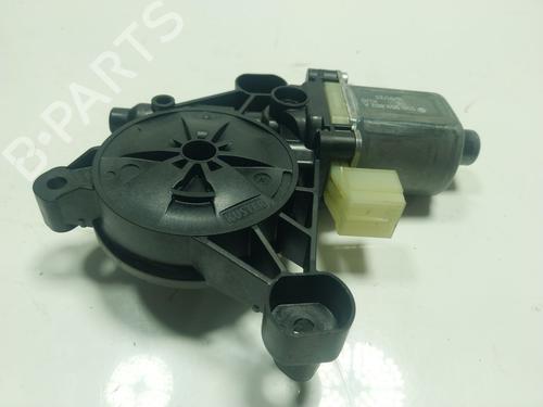 Used Right rear window motor PORSCHE MACAN (95B) [2014-2025]  17749723