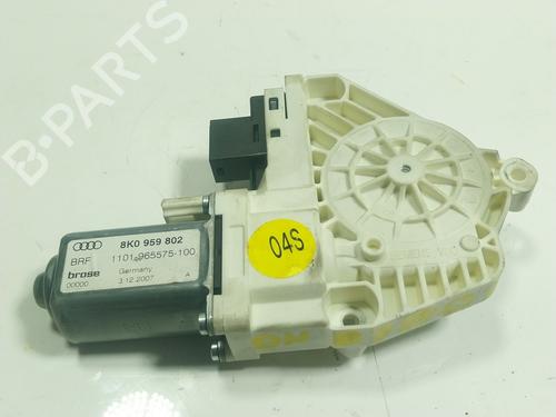 Used Right front window motor Right front window motor AUDI A4 B8 (8K2) 2.0 TDI (143 hp) 18898255 18898255