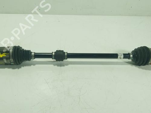 Used Right front driveshaft Right front driveshaft TOYOTA YARIS CROSS (MXP_) 1.5 Hybrid (MXPJ10) (116 hp) 28198441 28198441