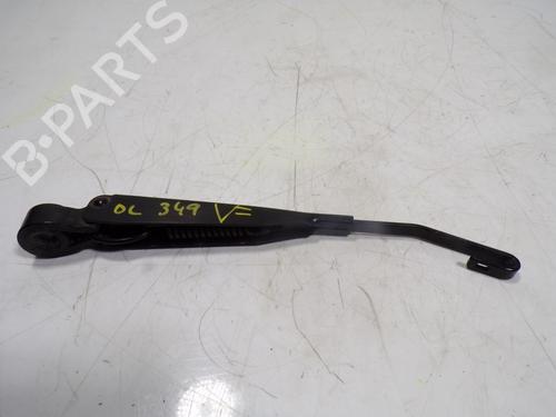 Used Rear windshield wiper arm Rear windshield wiper arm 13621412 13621412