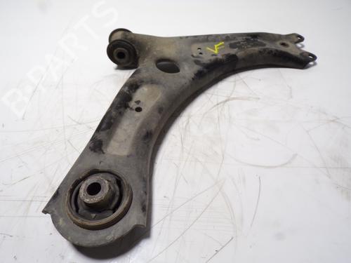 Used Right front suspension arm Right front suspension arm VW CADDY IV Box Body/MPV (SAA, SAH) 2.0 TDI (140 hp) 11023747 11023747